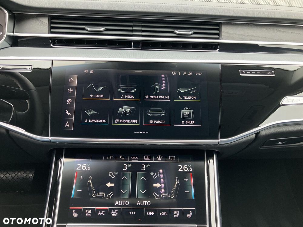 Audi A8 - 24