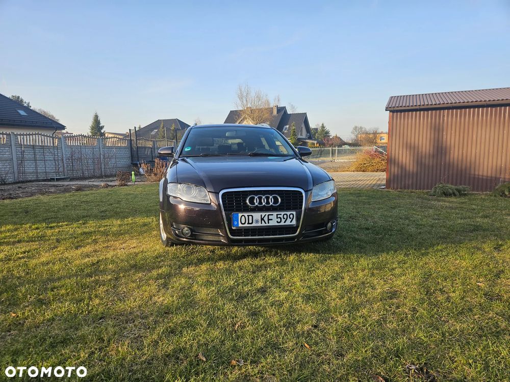 Audi A4 Avant 2.0 TDI - 7