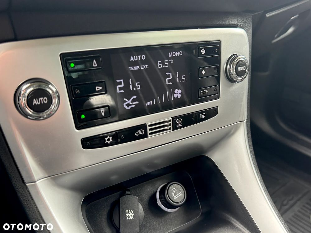 Lancia Delta 1.4 MultiAir 16v Platinum - 24
