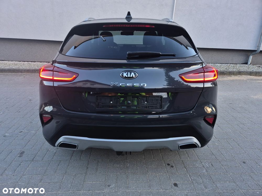 Kia XCeed 1.4 T-GDI OPF DCT7 PLATINUM EDITION - 7