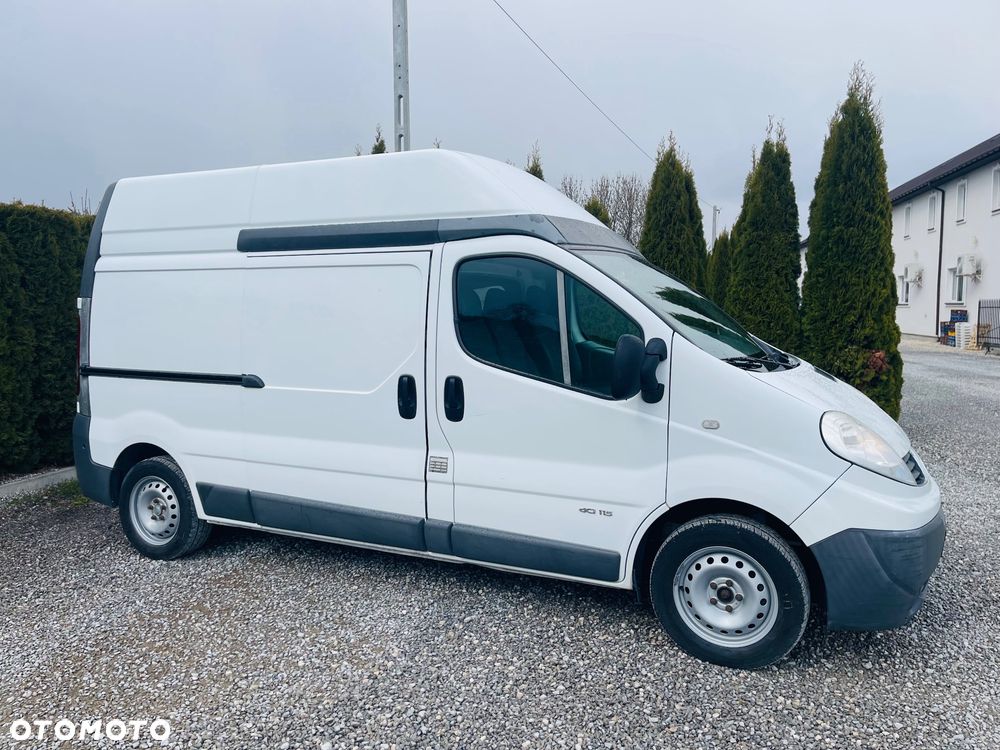 Renault Trafic - 8