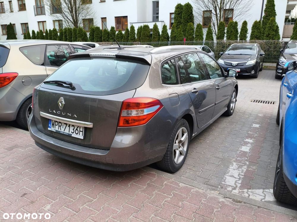 Renault Laguna - 4