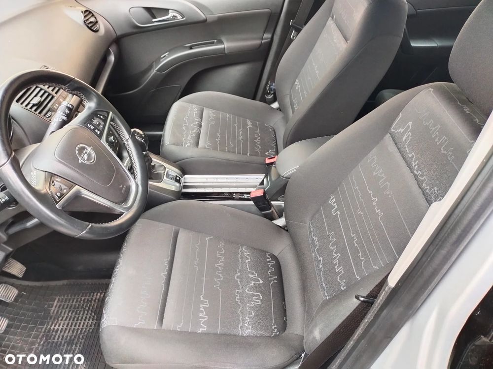 Opel Meriva 1.6 CDTI Design Edition S&S - 12