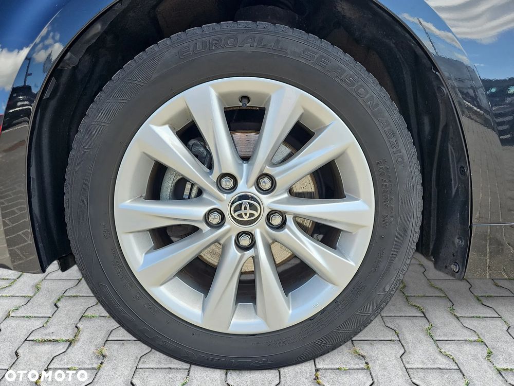 Toyota Corolla 1.8 Hybrid Comfort - 12