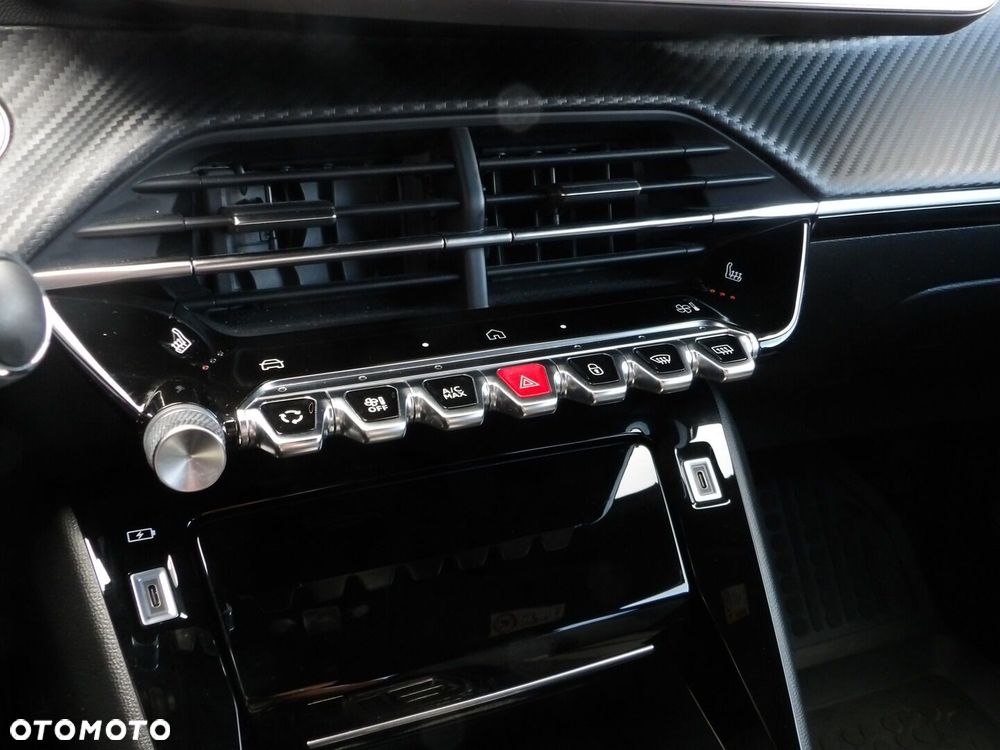 Peugeot 2008 1.2 PureTech Allure S&S EAT8 - 12