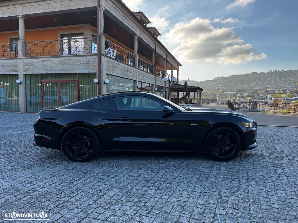 Ford Mustang 2.3 Eco Boost Aut. - 7