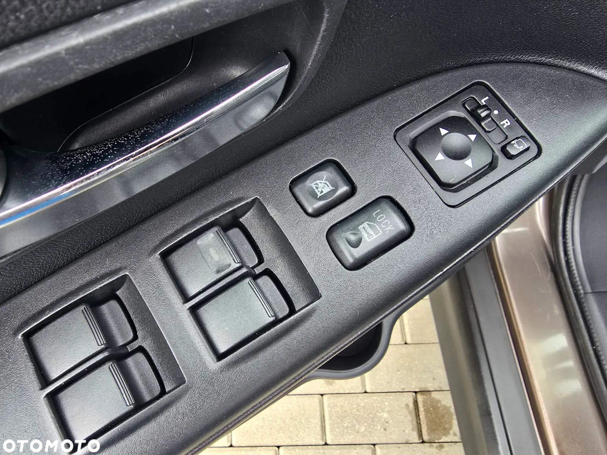 Mitsubishi ASX 1.6 2WD Comfort Edition - 12