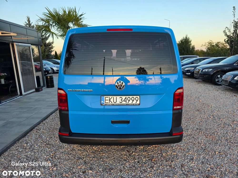 Volkswagen Transporter - 12