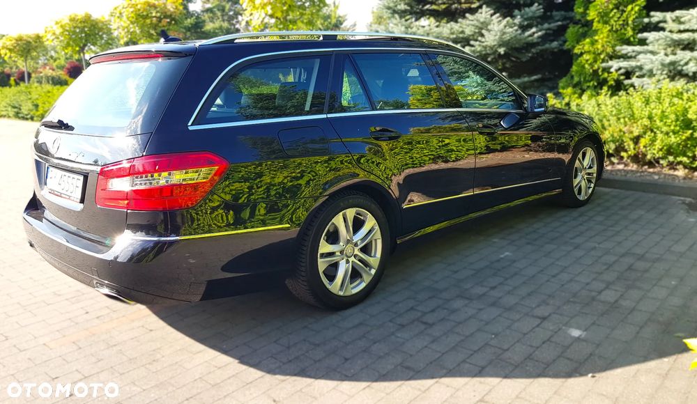 Mercedes-Benz Klasa E - 21