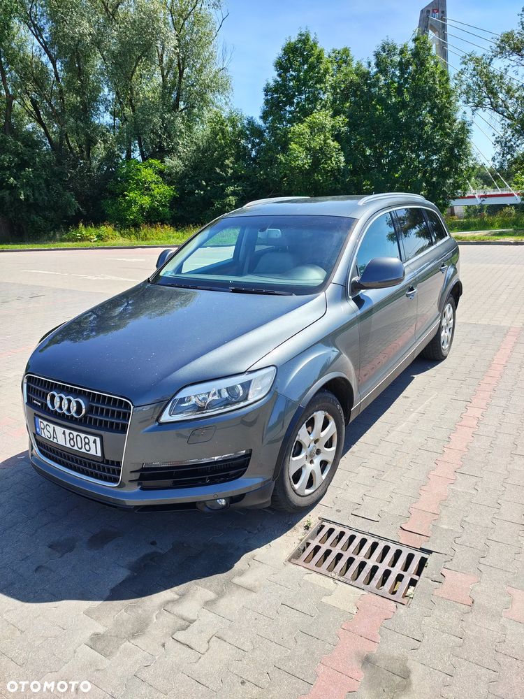 Audi Q7 - 4