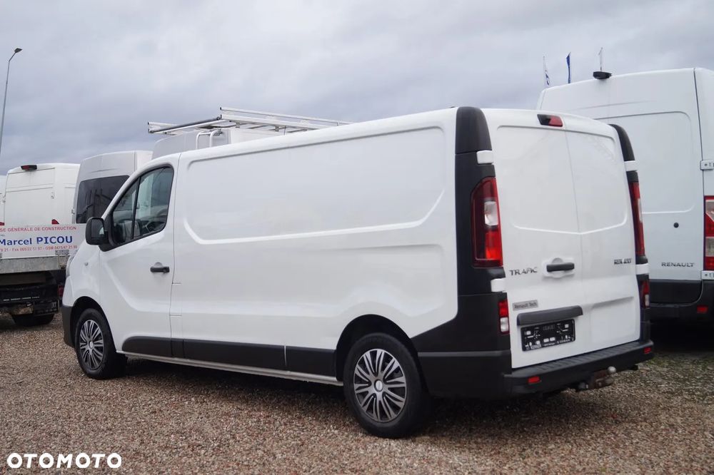 Renault Trafic - 2