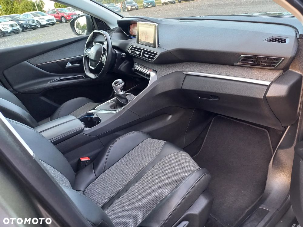 Peugeot 3008 BlueHDi 130 Stop & Start Allure Business-Paket - 23