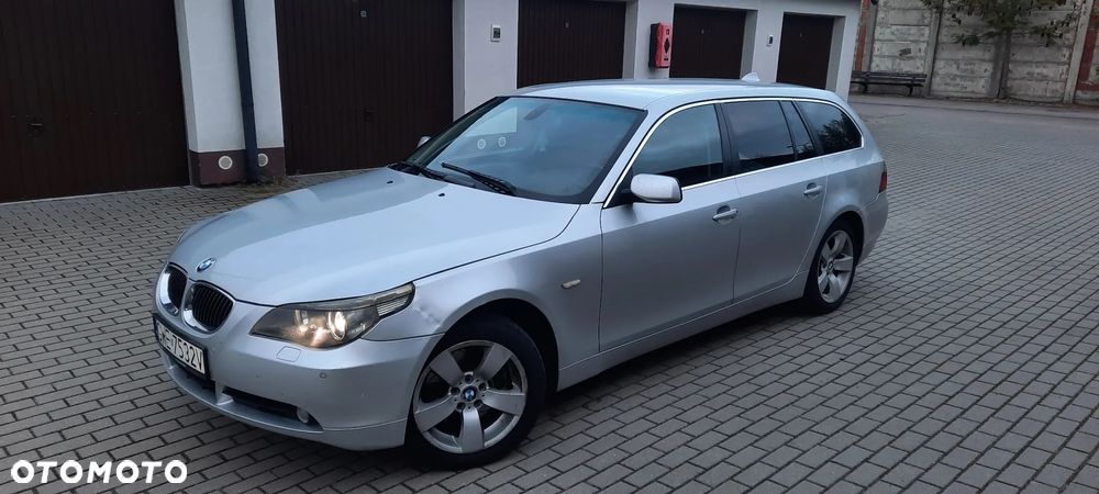 BMW Seria 5 530xd Touring - 1