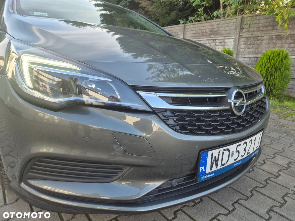 Opel Astra 1.6 CDTI Sport - 22