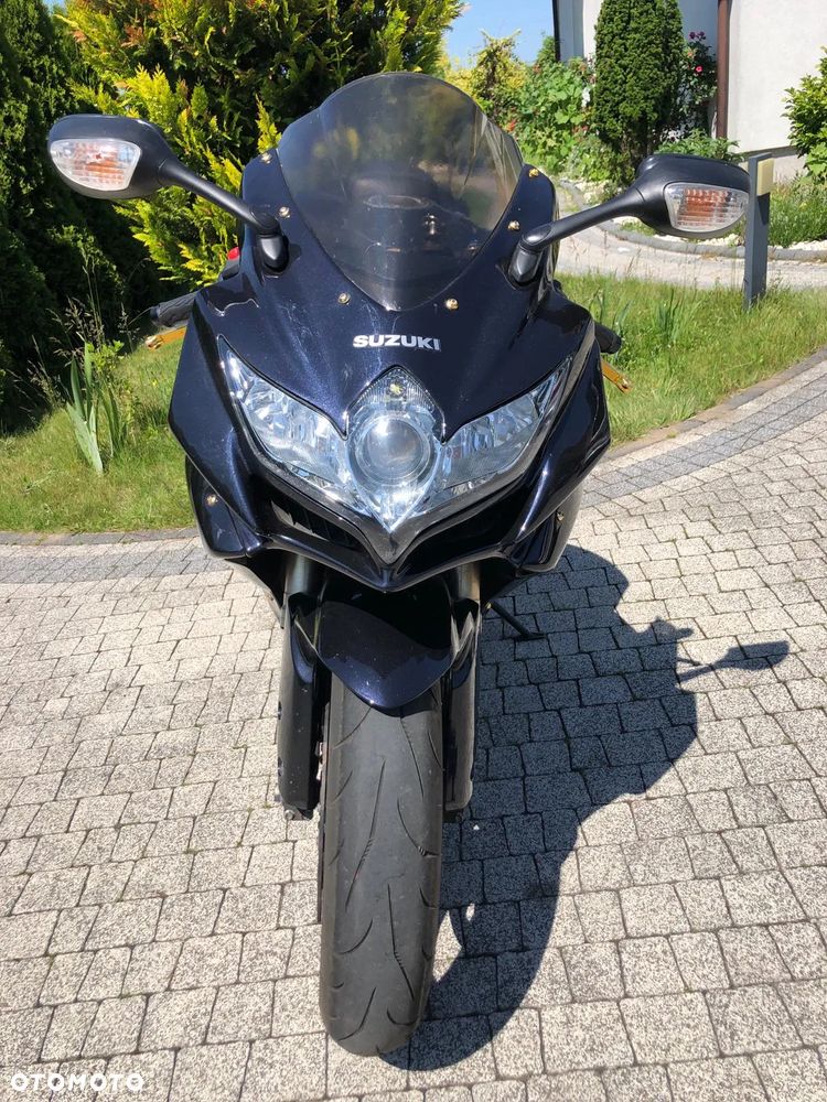 Suzuki GSX-R - 9