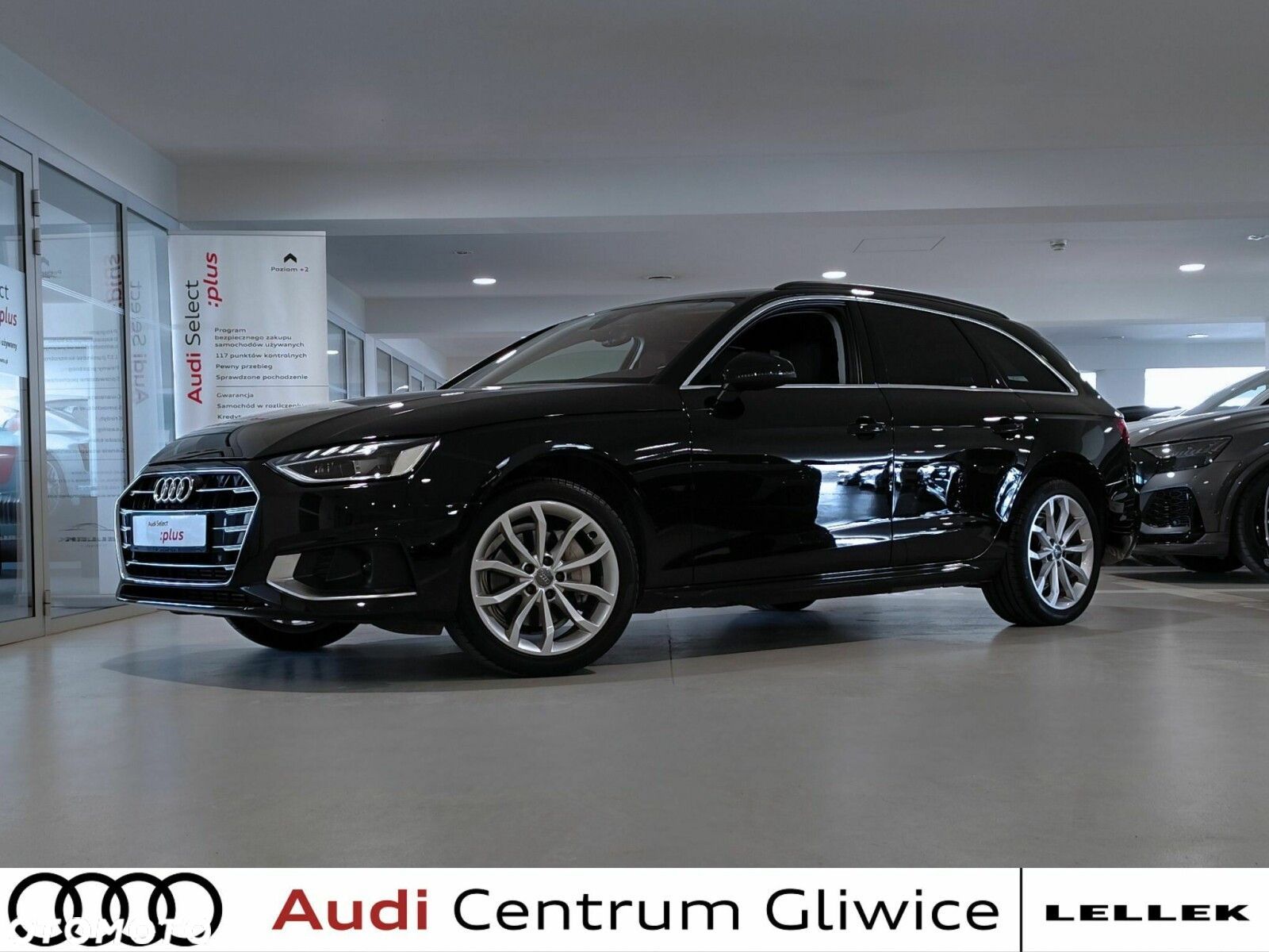 Audi A4 - 1