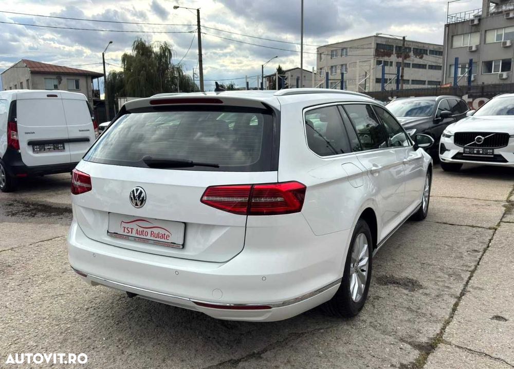 Volkswagen Passat - 9