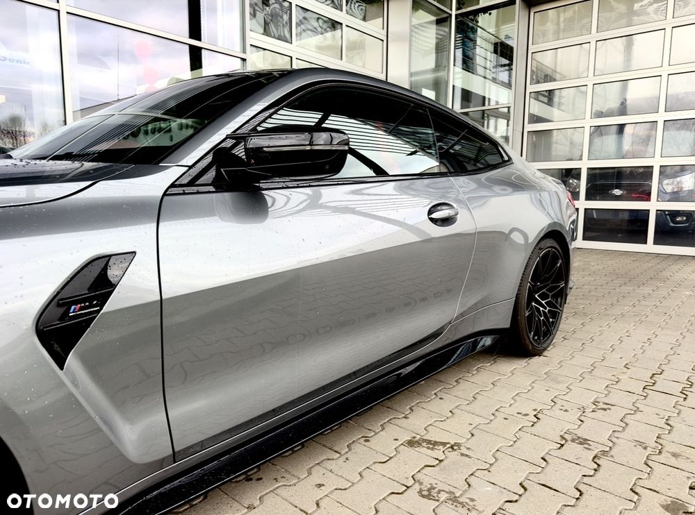 BMW M4 Competition M xDrive sport - 27