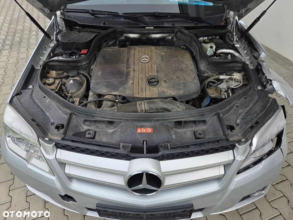 Mercedes-Benz GLK - 19