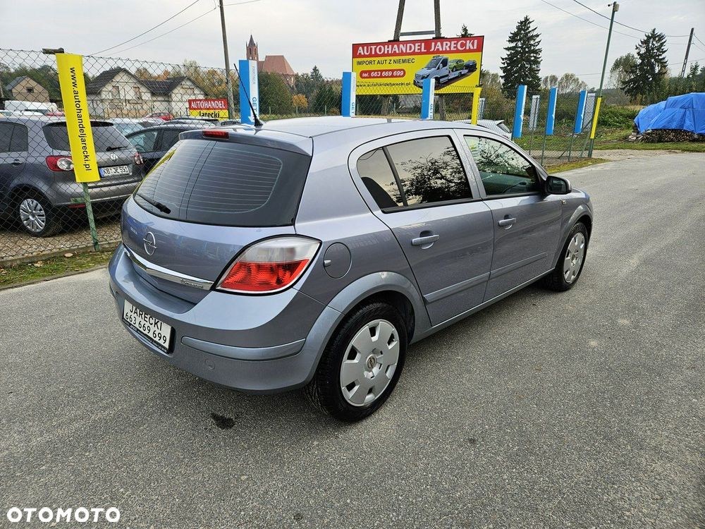 Opel Astra - 4