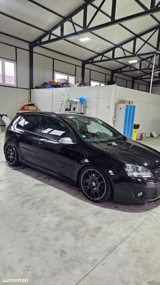 Volkswagen Golf 2009 photo 3