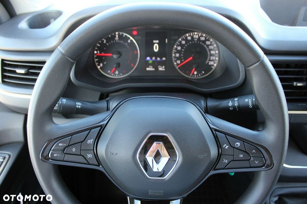 Renault Trafic - 15