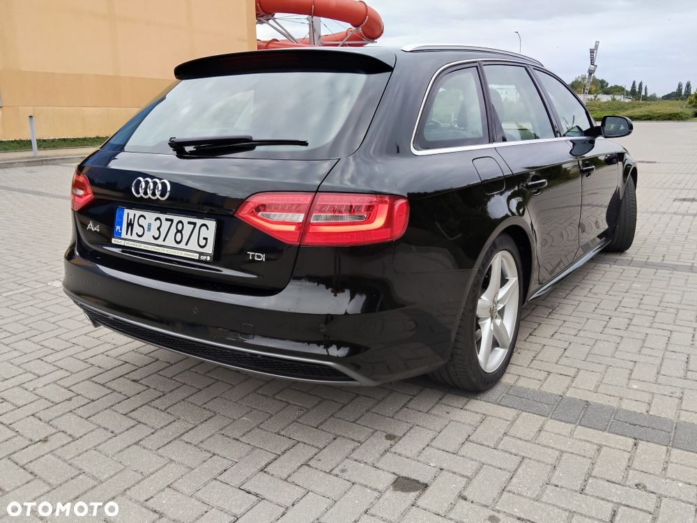 Audi A4 Avant 2014 photo 4