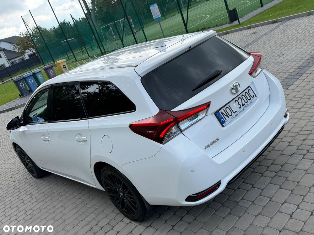 Toyota Auris 1.4 D-4D Dynamic - 7