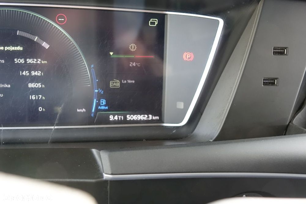 Volvo FH 500 GLOBETROTTER XL / I-SAVE / STANDARD / AUTOMAT / EURO 6 / KLIMATYZACJA POSTOJOWA / LODÓWKA / LED / NAVI / 2 ZBIORNIKI - 36