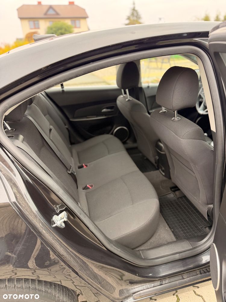 Chevrolet Cruze 1.7 D LT+ Premium - 14