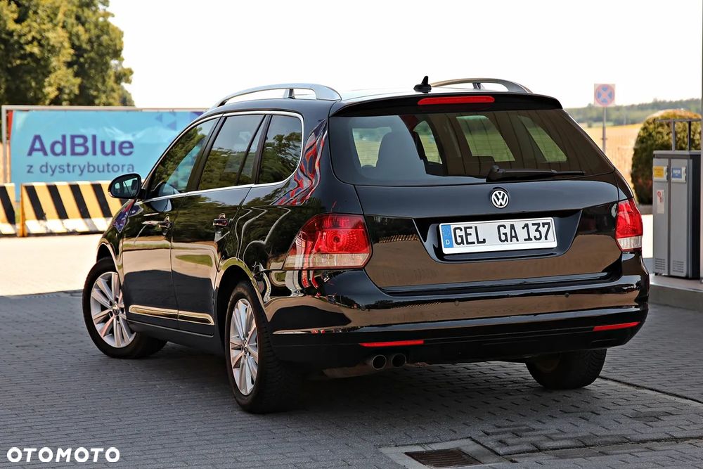 Volkswagen Golf 2.0 TDI Highline - 6