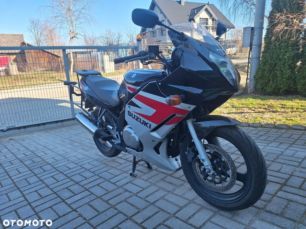 Suzuki GS - 4