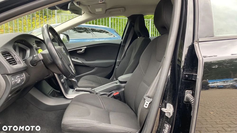Volvo V40 - 13