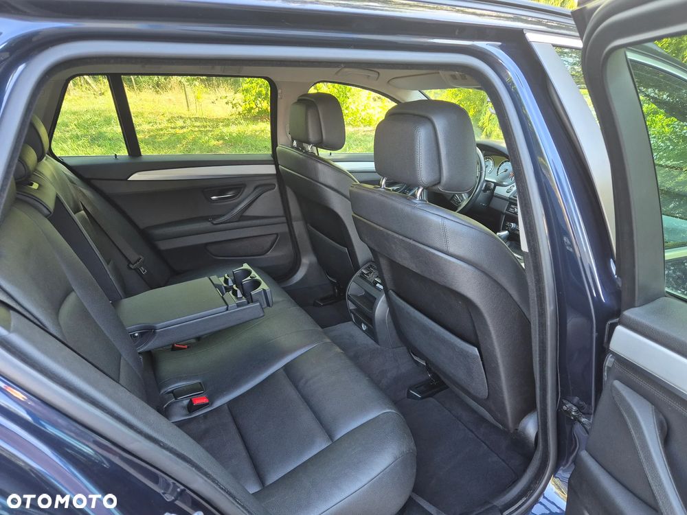BMW Seria 5 520d - 19