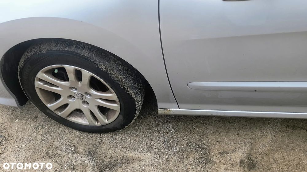 Peugeot 308 - 15