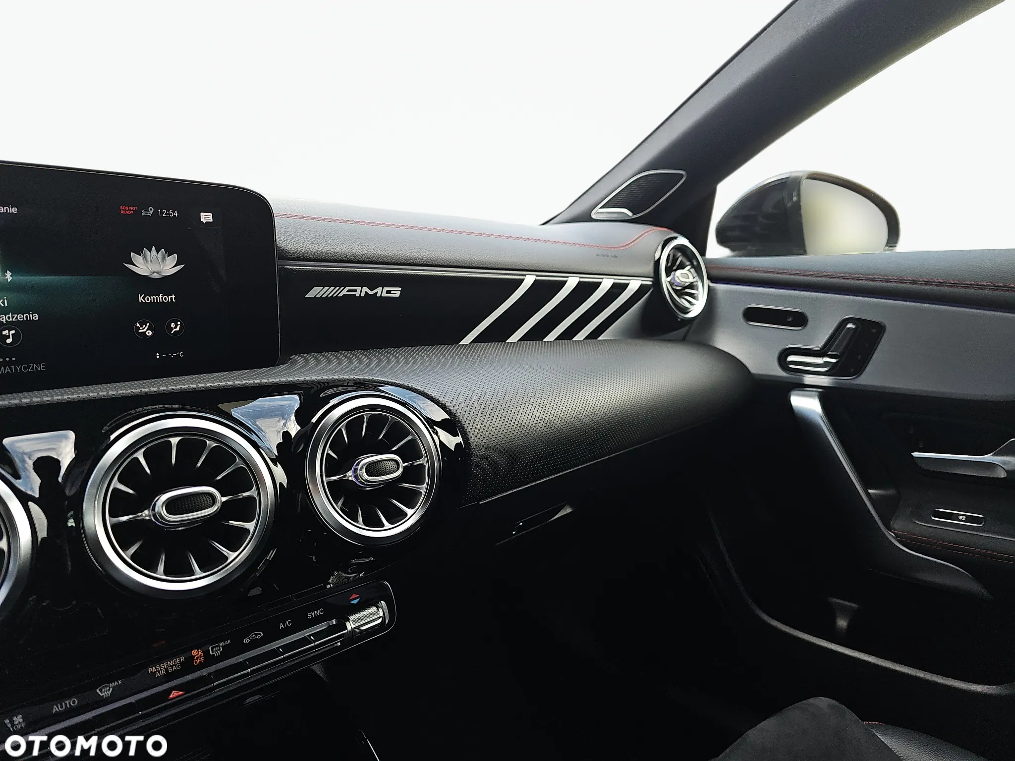 Mercedes-Benz CLA AMG 45 4-Matic 8G-DCT - 20
