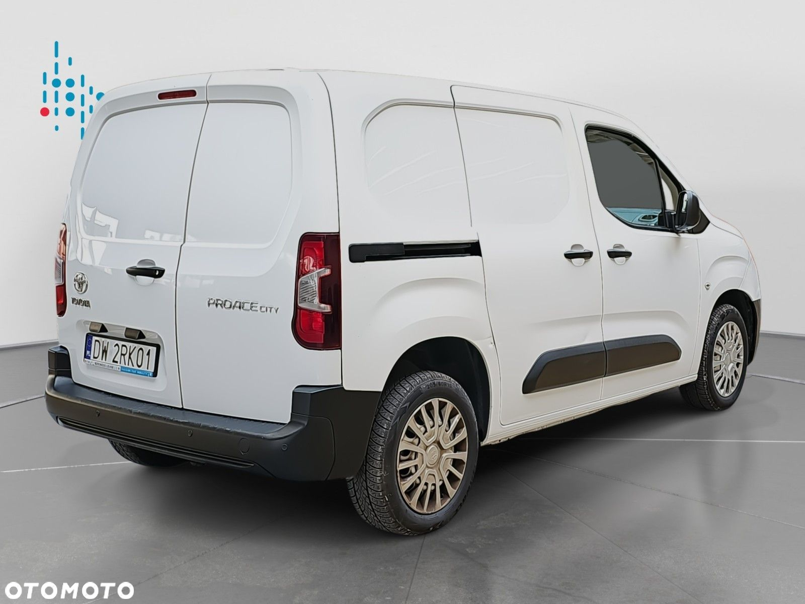 Toyota ProAce 2.3T 1.5 D-4D 75KM std Furgon Active - 6