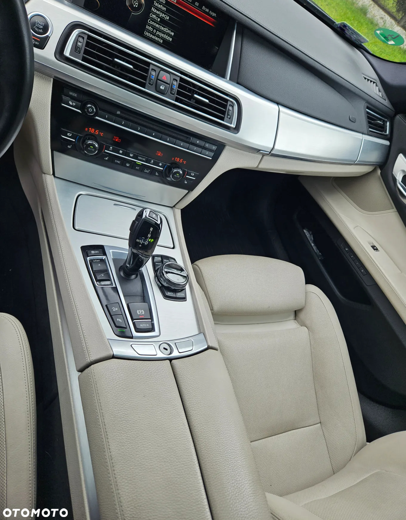 BMW Seria 7 730d xDrive - 22