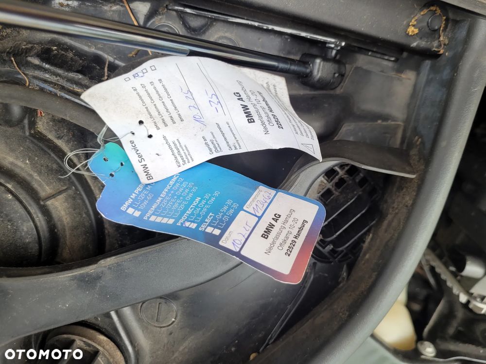 BMW Seria 2 218d - 28