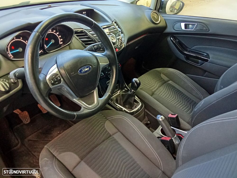 Ford Fiesta 1.0 T EcoBoost Titanium - 7