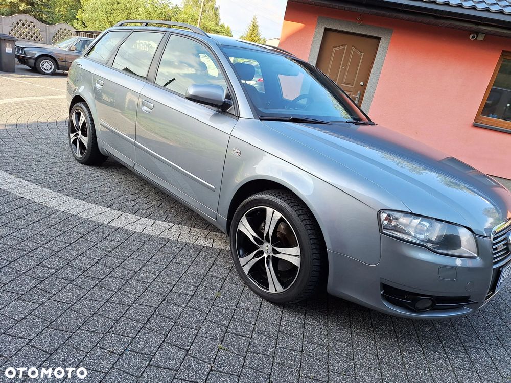 Audi A4 Avant - 14