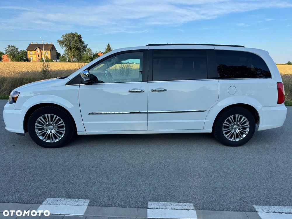 Chrysler Town & Country 3.6 Touring - 3