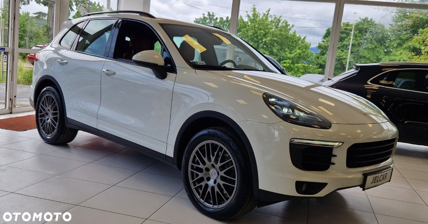 Porsche Cayenne - 11