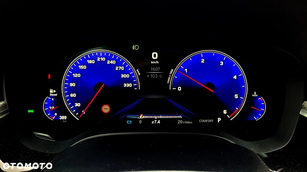 BMW Seria 5 520d M Sport - 31