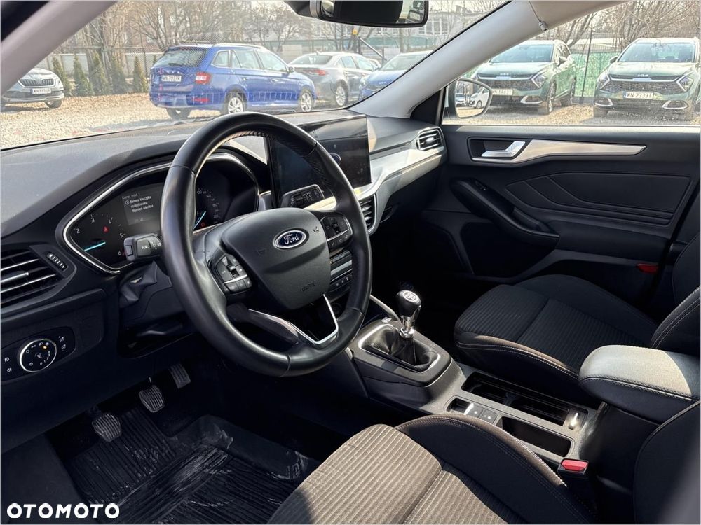 Ford Focus 1.5 EcoBlue STart-Stopp-System TITANIUM - 9