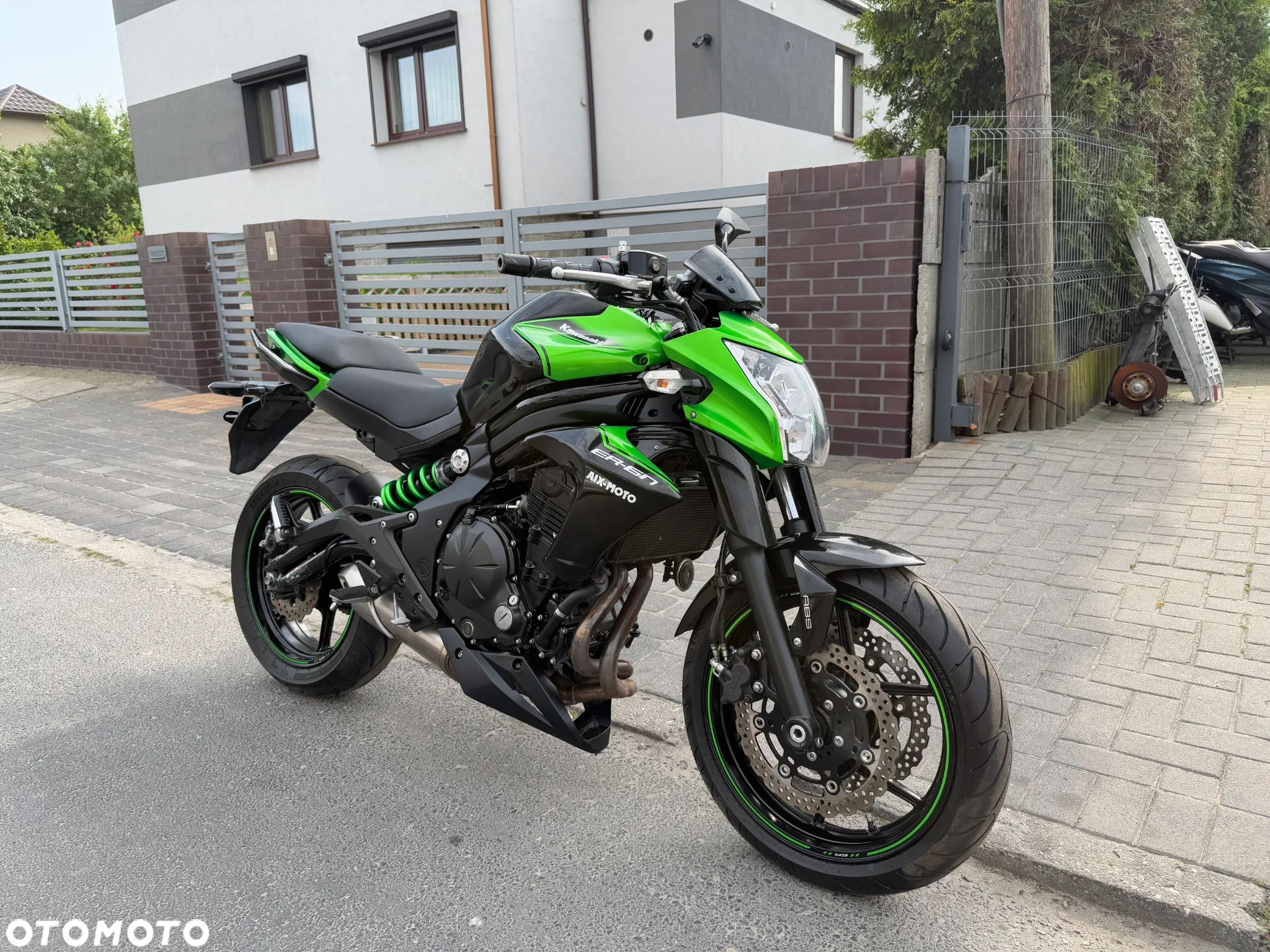 Kawasaki ER - 1