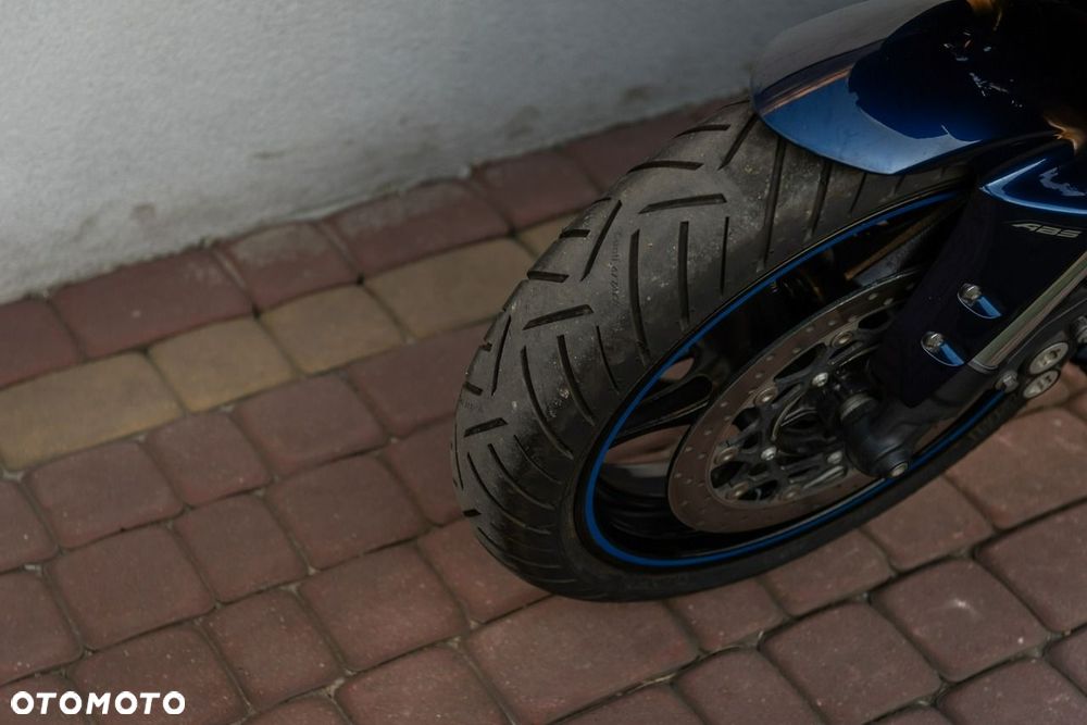 Yamaha FZ - 9