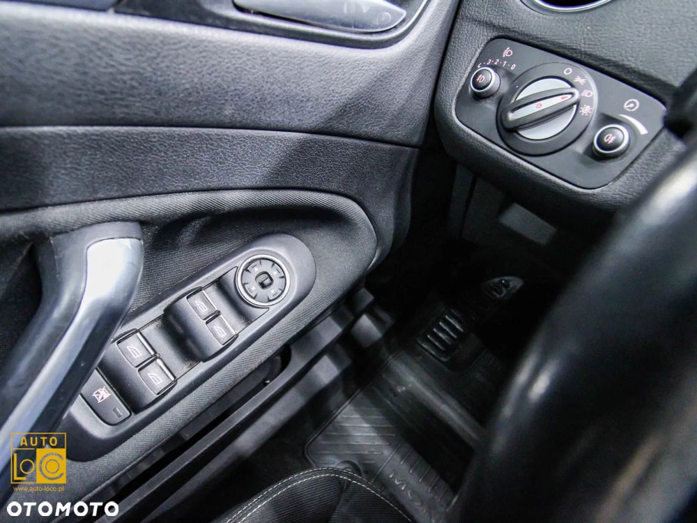 Ford Mondeo 1.6 Silver X - 21