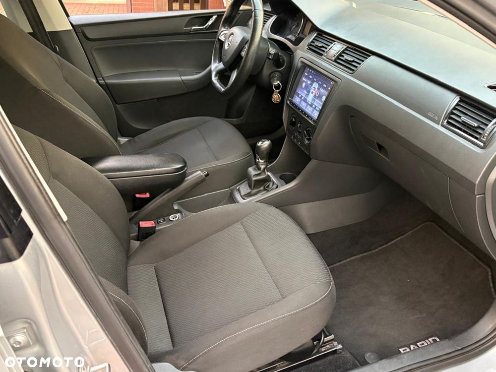 Skoda RAPID 1.6 TDI DPF Ambition - 10