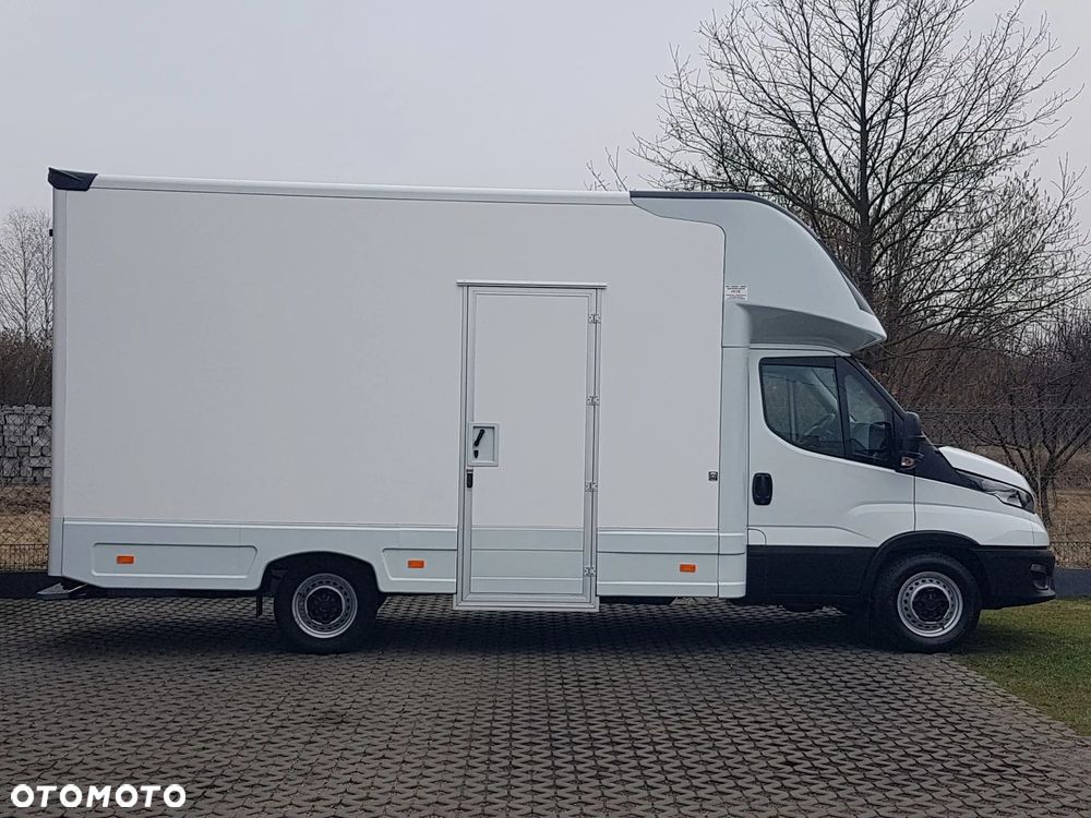 Iveco DAILY KONTENER NISKOPODŁOGOWY 4,43x2,23x2,42 SKLEP BAR FOODTRUCK KAMPER KLIMA - 12